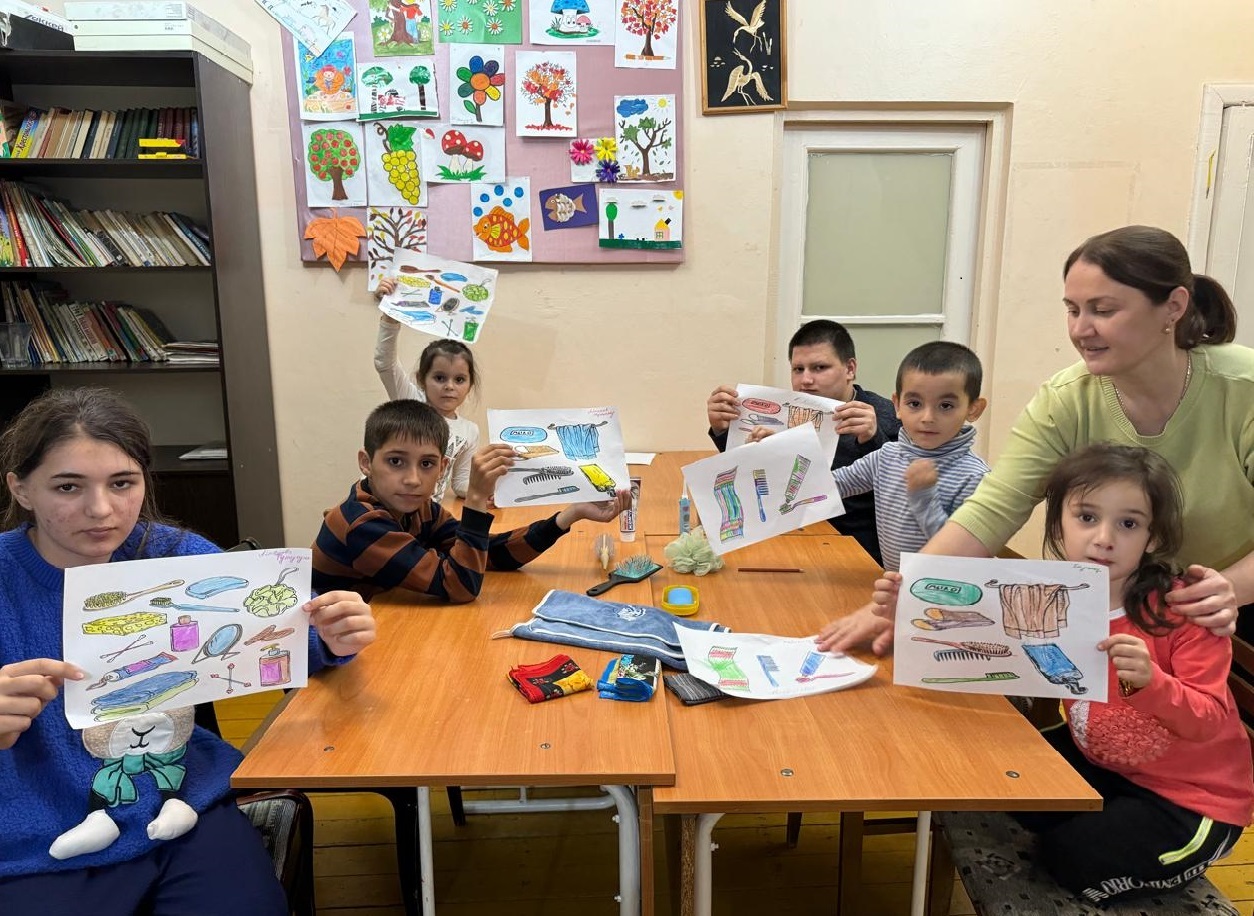 Дети в стационарном пребывании посетили открытое занятие на тему «Личная гигиена и средства гигиены».